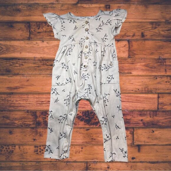 Jessica Simpson White Floral Jumpsuit Romper Baby Size 18M - Picture 1 of 6